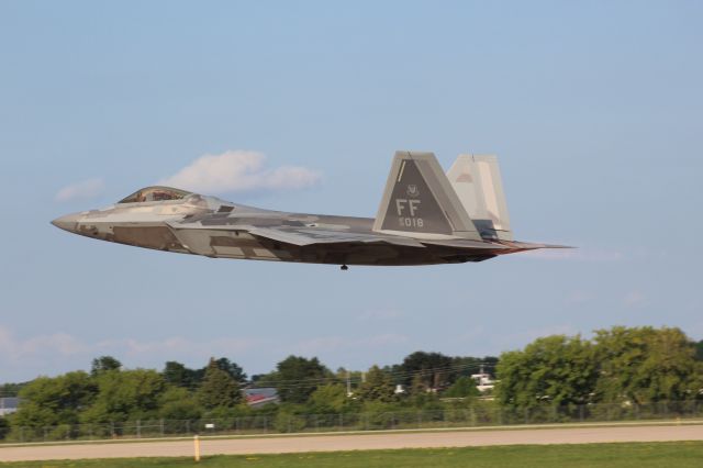 Lockheed F-22 Raptor (AFR1018) - First Fighter Wing F-22 Afternoon Demo Show beginning at Oshkosh Wednesday June 24.br /The Raptor will fly again at sunset. 