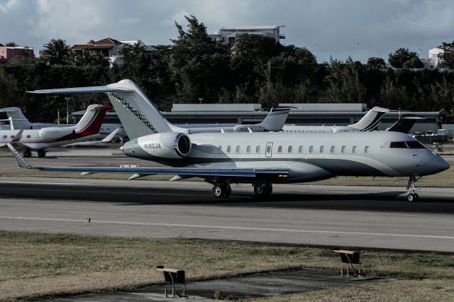 Bombardier Global Express (N190JA)