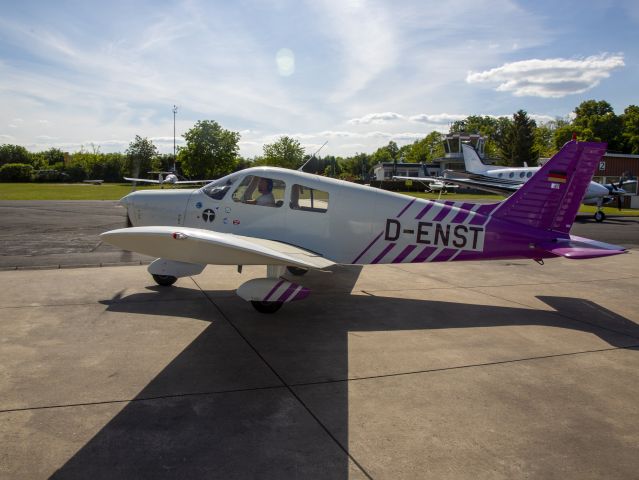 Piper Cherokee (D-ENST) - 12 MAY 2020