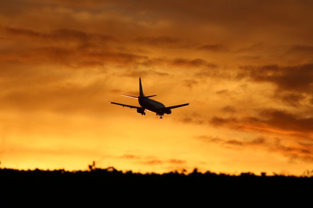 BOEING 737-400 (N792AS)