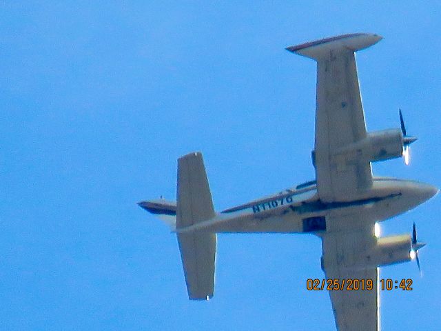 Cessna 310 (N1107Q)