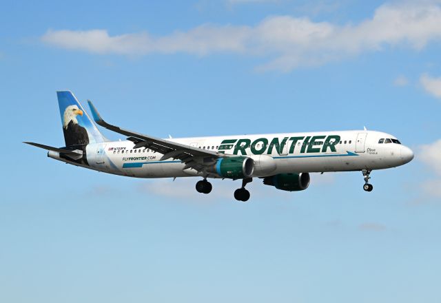 Airbus A321 (N709FR)