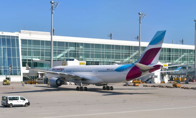 Airbus A330-200 (D-AXGB) - Eurowings Airbus A330-203 D-AXGB in Munich 