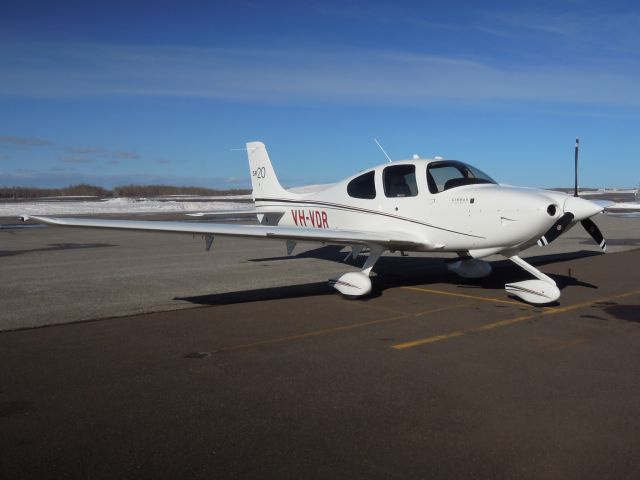 Cirrus SR-20 (VH-VDR)