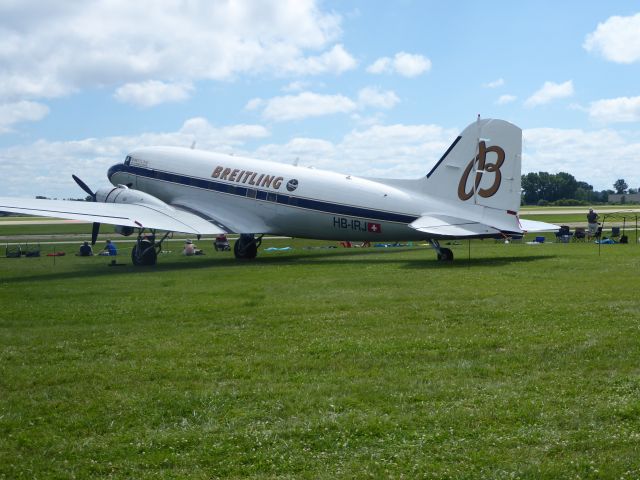 Douglas DC-3 (HB-IRJ)