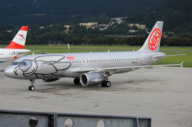 Airbus A320 (OE-LEA)