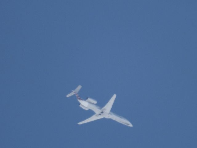 Embraer ERJ-145 (N681AE)