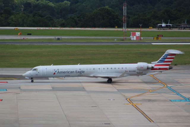 Canadair Regional Jet CRJ-900 (N604NN)