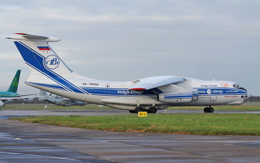 Ilyushin Il-76 (RA-76950) - volga-dnepr il-76td-90vd ra-76950 dep shannon for goose bay 9/12/17.