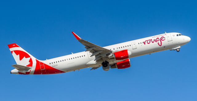 Airbus A321 (C-FJQL) - ROU1975 cleans up and heads off to Kelowna B.C.