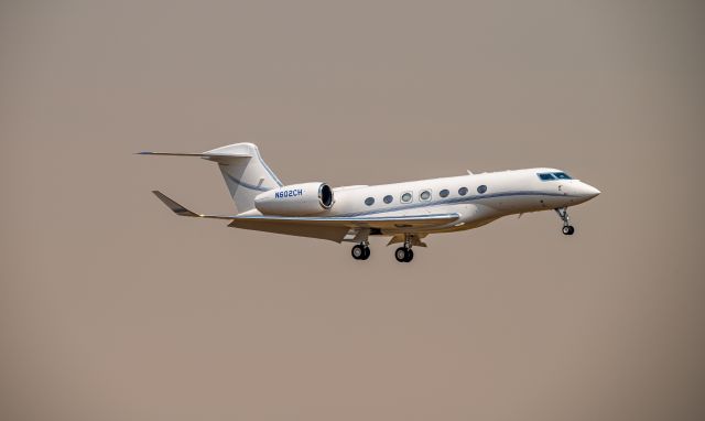 GULFSTREAM AEROSPACE G-7 Gulfstream G600 (N602CH) - G600 arrival into smokey BZN