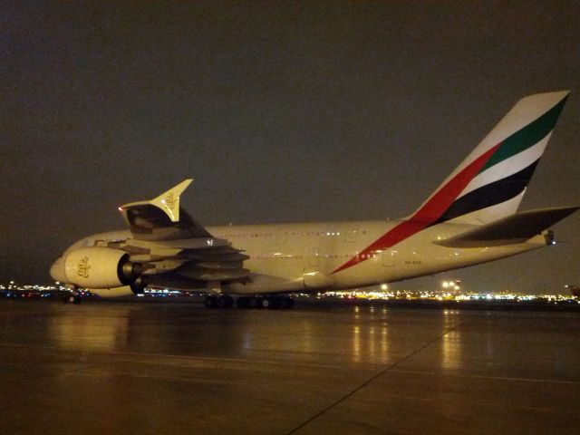 Airbus A380-800 (A6-EDA)