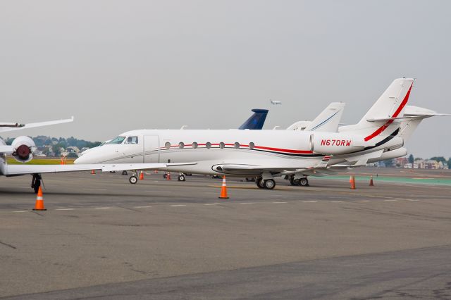 IAI Gulfstream G200 (N670RW) - Coca Cola corporate jet !