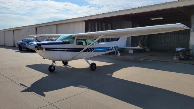 N1147V — - On the ramp, right side up.