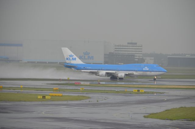 Boeing 747-400 (PH-BFC)