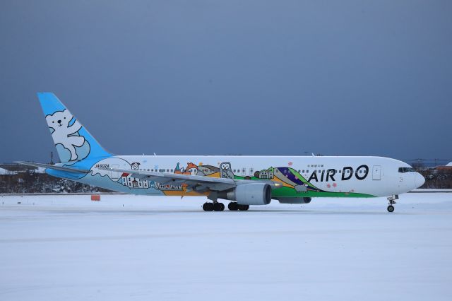 BOEING 767-300 (JA602A) - December 10th 2018:HND-HKD.