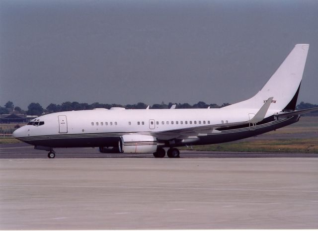 Boeing 737-700 (VP-BRM)