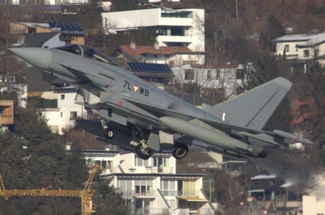 EUROFIGHTER Typhoon (7LWB)