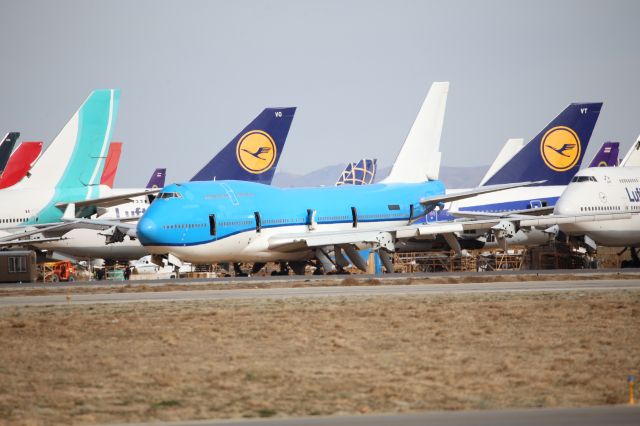 Boeing 747-400 — - Mojave Air and Space Port