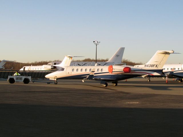 Learjet 45 (N438FX)