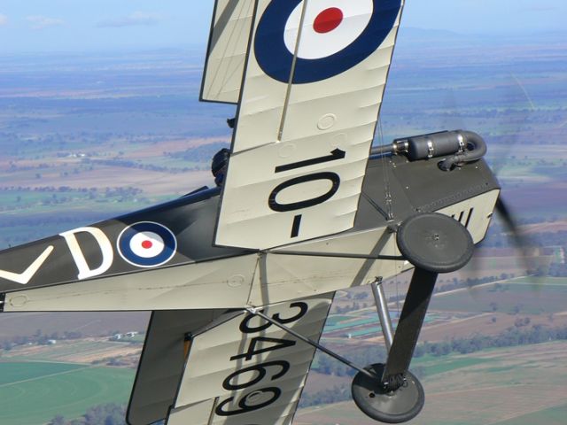 RAF (1) SE-5A Replica — - SE5A leave formation