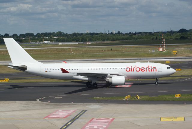 Airbus A330-300 (D-ABXG) - Air Berlin A330-223 cn802