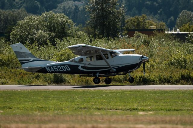 Cessna 206 Stationair (N452DD)