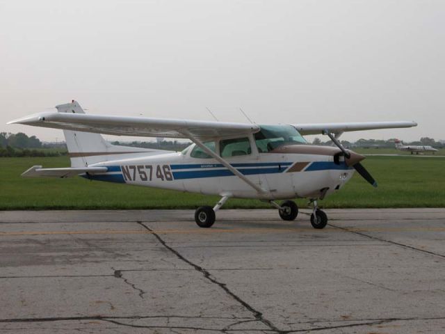 Cessna Skyhawk (N75746) - Capital City Aviation rental aircraft