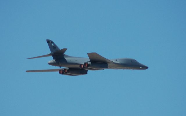 Rockwell Lancer — - B-1 Flyby Yuma Airshow 2009