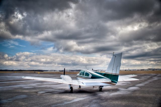 Beechcraft 55 Baron (N3590A)