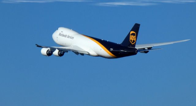 BOEING 747-8 (N628UP) - Shortly after departure is this 2021 United Parcel Service Boeing 747-8F in the Winter of 2022.