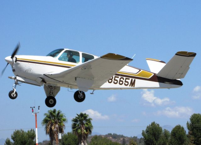 Beechcraft 35 Bonanza (N8565M) - Taking off RWY 24