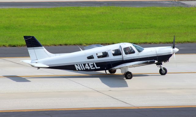 Piper Saratoga (N114EL)