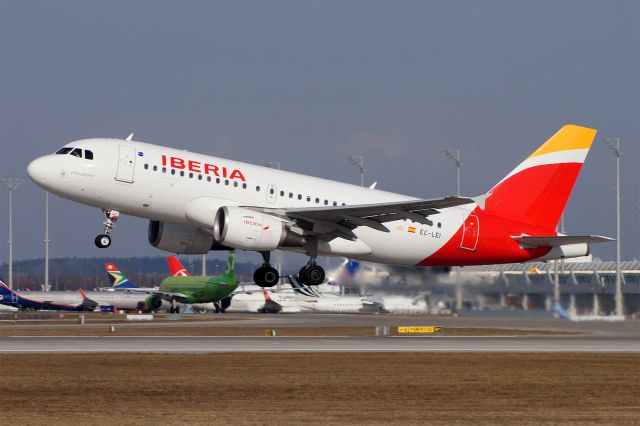 Airbus A319 (EC-LEI) - Airbus A319-111, Iberia, EC-LEI, EDDM Airport München Franz Josef Strauss, 19. Febr. 2019