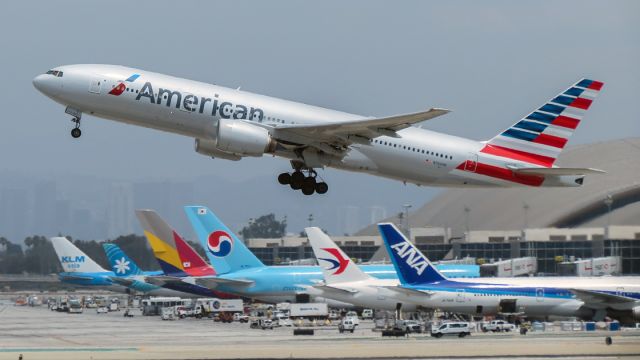 Boeing 777-200 (N760AN) - Welcome to LAX, gateway to the world! July 2015.