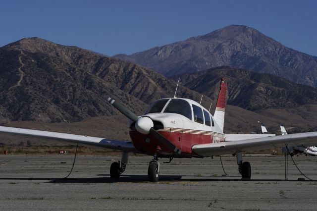 Piper Cherokee (N2903A)