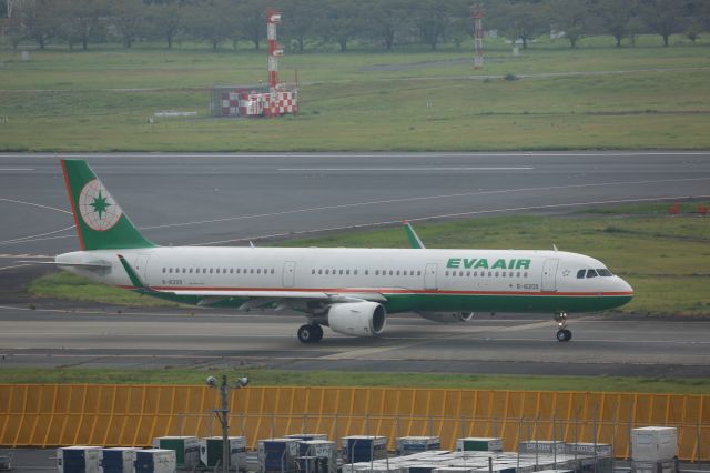 Airbus A321 (B-16209)