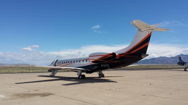 Embraer ERJ-135 (N735TS)