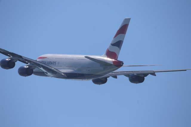 Airbus A380-800 (G-XLEF)