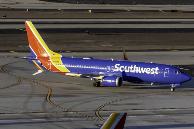 Boeing 737 MAX 8 (N8914Q)