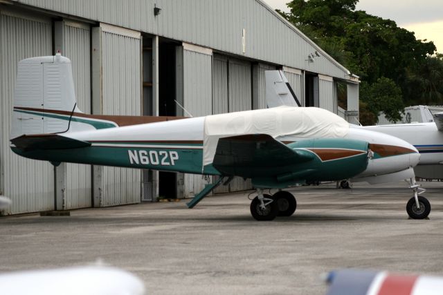 Beechcraft Twin Bonanza (N602P) - Seen here on 27-Nov-17.