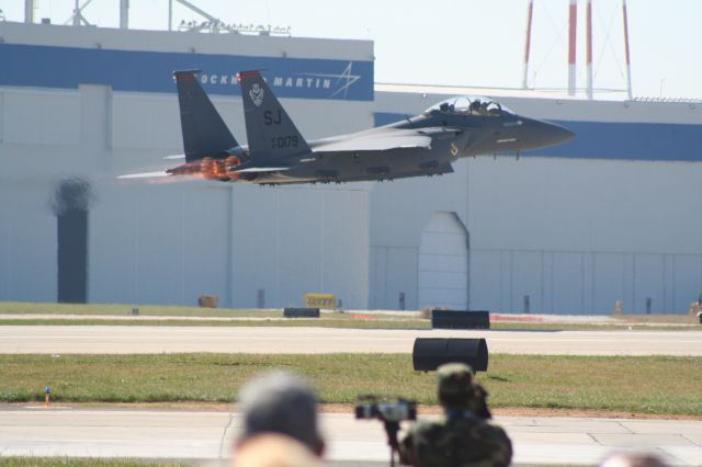 — — - F15 low pass at Dobbins ARB Airshow