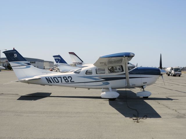 Cessna 206 Stationair (N10782)