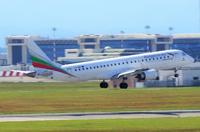 Embraer ERJ-190 (LZ-VAR)