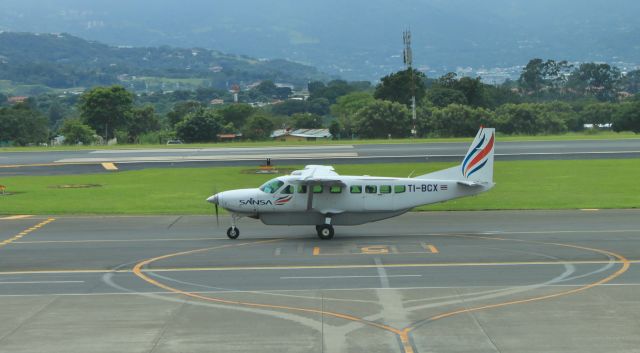 Cessna Caravan (TI-BCX)