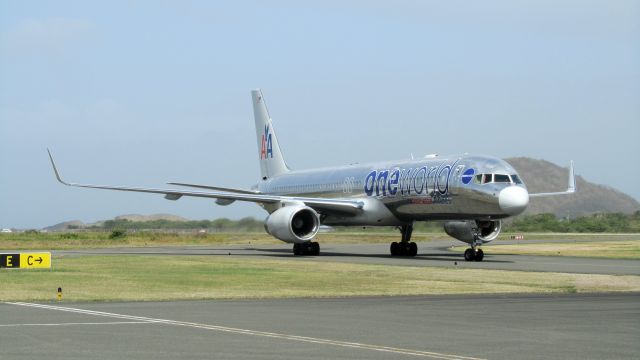 Boeing 757-200 (N174AA)