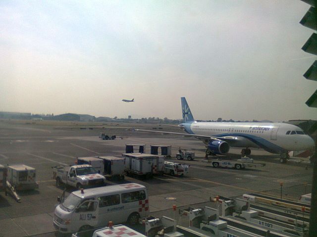 Airbus A320 —
