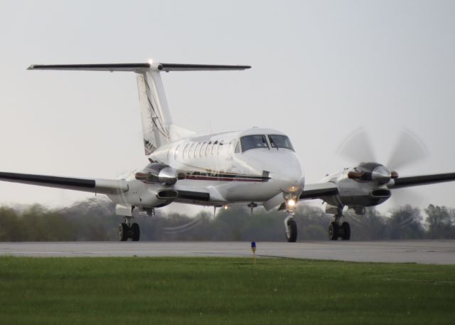 Beechcraft Super King Air 350 (N350TF)