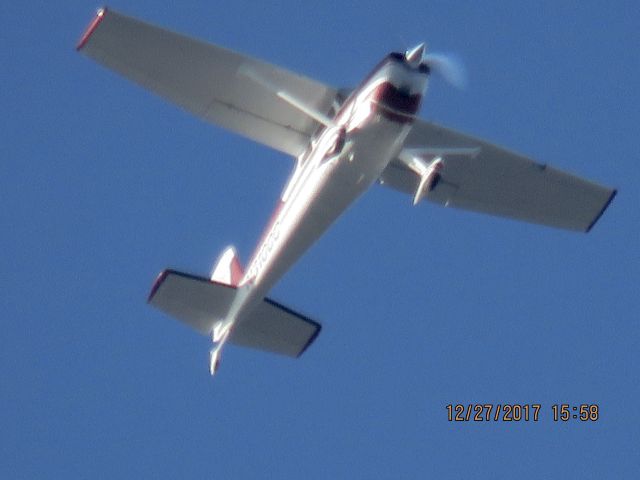 Cessna Skywagon 180 (N3100C)