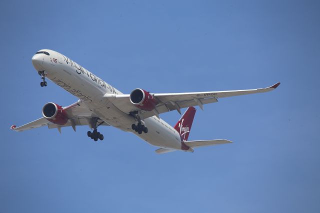 Airbus A350-1000 (G-VPOP)